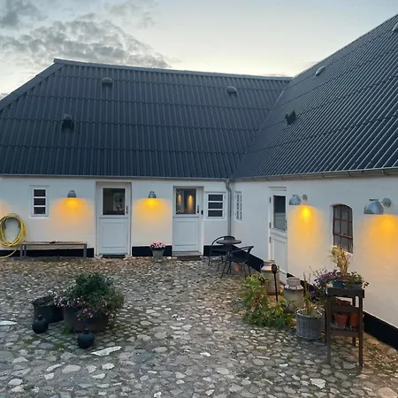 Pa Elmensbjerg Apartmán *